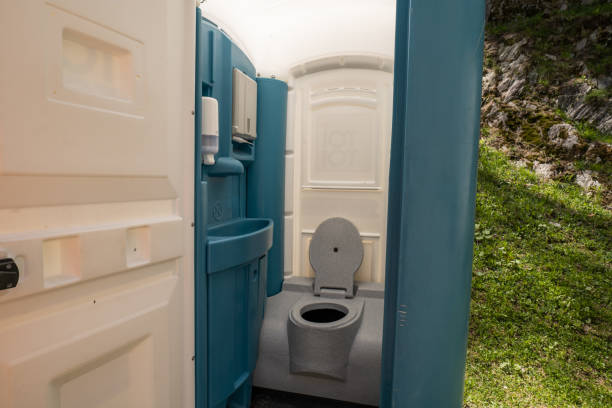 Professional porta potty rental in Galveston, TX